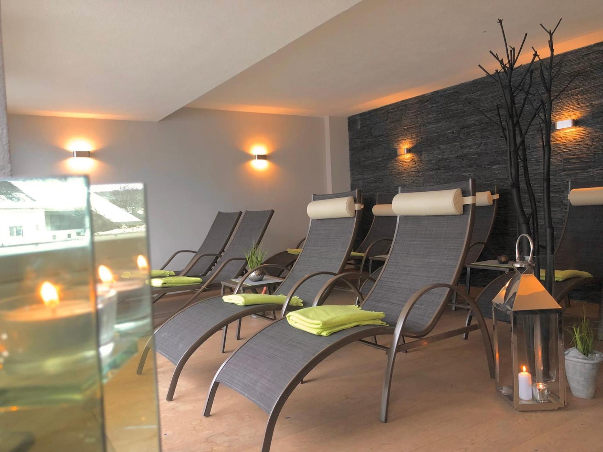 Hotel Zum Lamm Тарренц Экстерьер фото