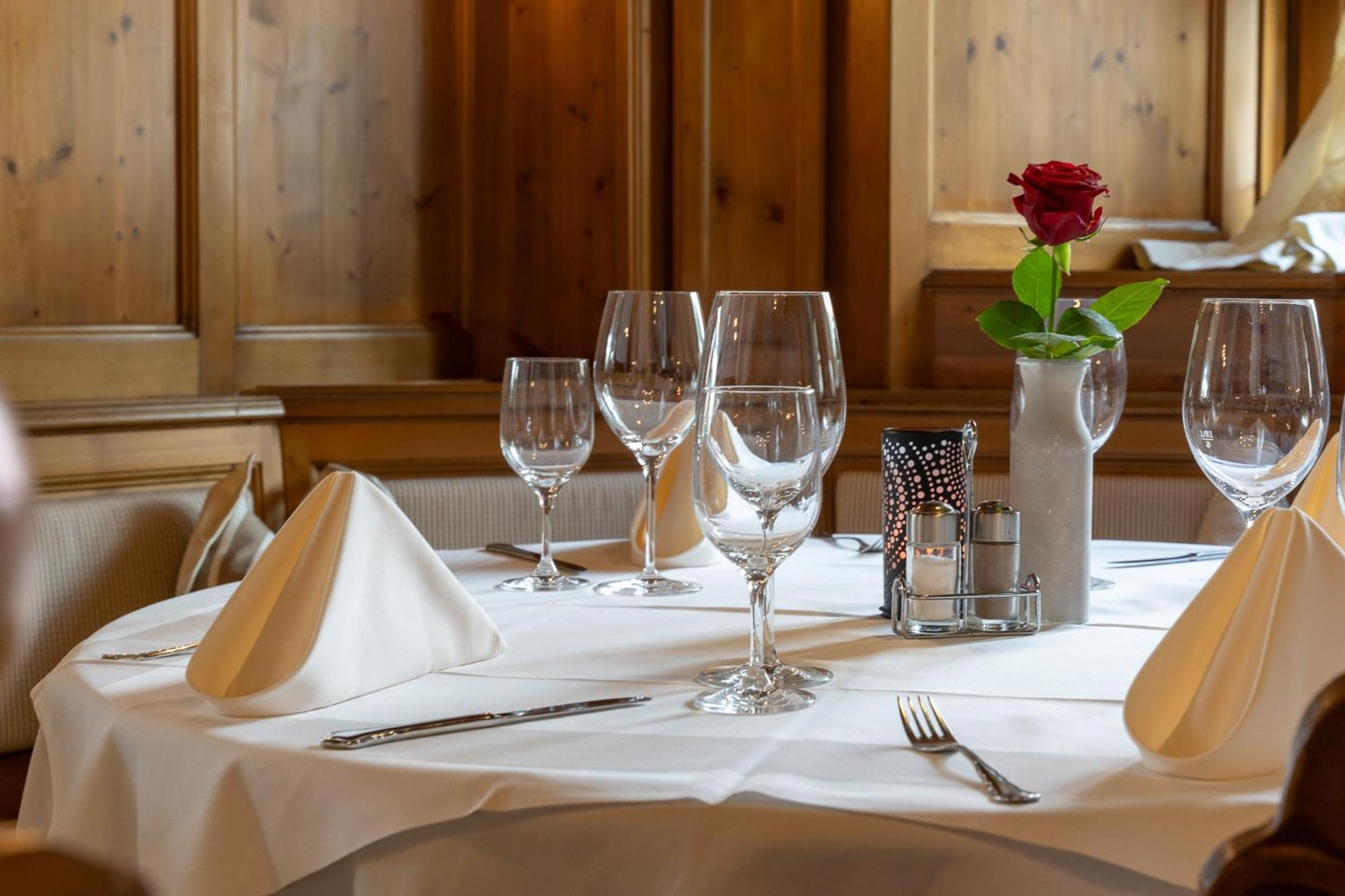 Hotel Zum Lamm Тарренц Экстерьер фото
