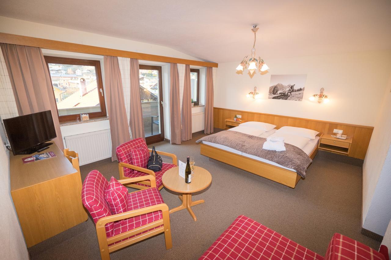 Hotel Zum Lamm Тарренц Экстерьер фото